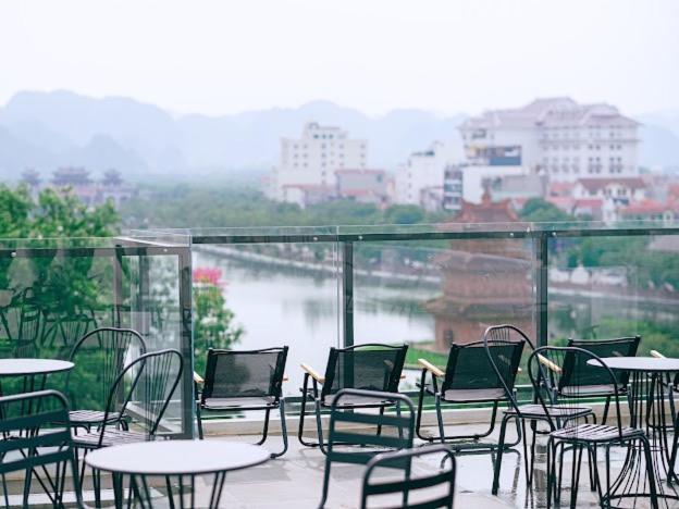Milan Hotel Ninh Binh Exterior foto